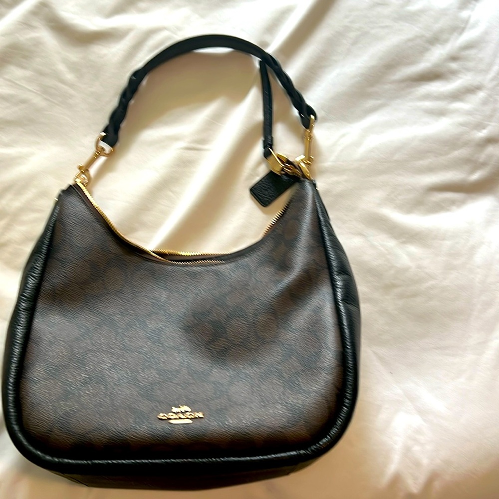Beautiful gently used Coach bag